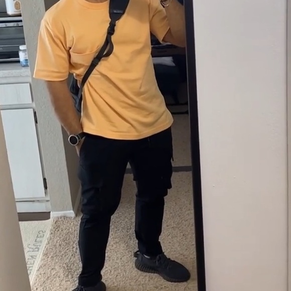 Meet your Posher, Gustavo - Picture 12 of 17